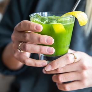 Emerald-Zen-Iced-Matcha-Latte-Recipe